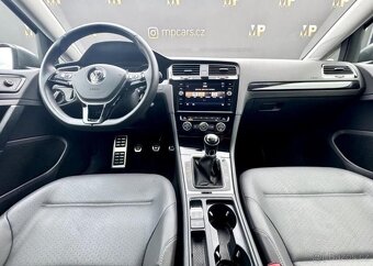 Volkswagen Golf manuál benzín 110 kw 2017 - 6