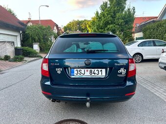 Škoda Superb 2,0 TDi, 4X4, kombi, tažné zařízení - 6