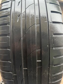 Nokian 235/50 r19 - 6