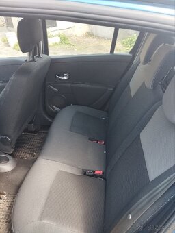 Renault clio 3 1,5dci - 6