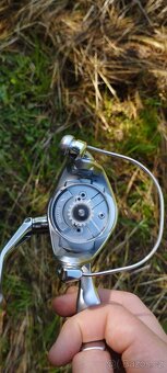 Naviják shimano sedona 2500s - 6