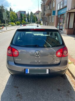 Volkswagen Golf 5, 1.6 benzin - 6