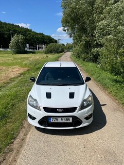 Ford Focus 2.0 - 6