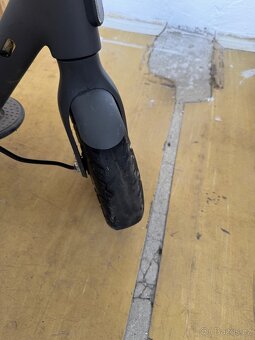 Xiaomi Mi Electric Scooter 3 - 6