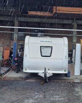 HOBBY De-Luxe 650 KMFe, palandy,markýza,klimatizace - 6