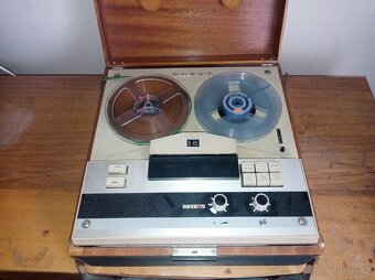 Retro kotoučové magnetofony - 6