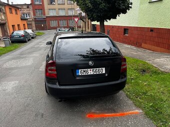 Škoda octavia 2 2.0tdi 103kw - 6