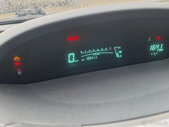 Toyota yaris rv 2008 1.0vvvti najeto 109441km - 6