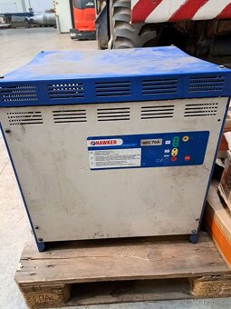 Elektrický VZV MAN-TECH ET 18 2ET s nabíječkou - 6