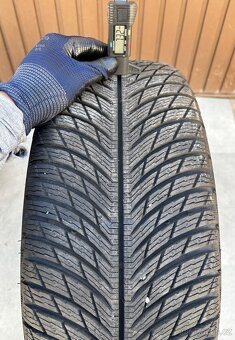 W205 C205 Mercedes Alu Kola R18 Zimní Michelin - 6