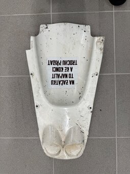 Laminátové kapoty r6 - 6