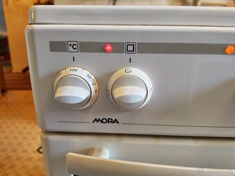 Elektronicky sporák Mora - 6