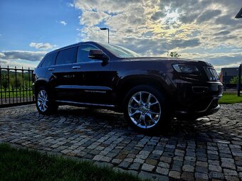 Jeep Grand Cherokee wk2 summit 3.0 V6 - 6