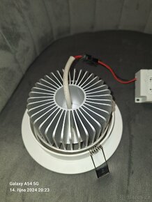 2ks Vestavna svitidla, bodovky, LED, COB 12W - 6