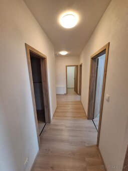 Pronájem nového bytu 3+kk s park. místem v Č. Budějovicích - 6