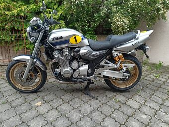 Yamaha xjr 1300 - 6