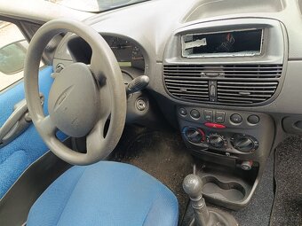 Fiat Punto r.02 1.2 8V Náhradní díly - 6