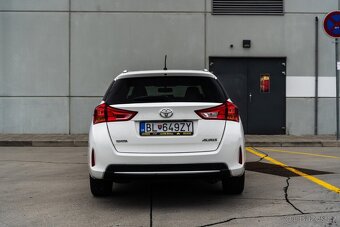 Toyota Auris Touring Sports 1.6 l Valvematic Active - 6