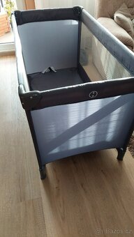 Dětská cestovní rozkládací postýlka - 6