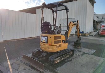 CATERPILLAR 301.7D CR – MINI BAGr – TOP STAV - 6