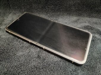 Samsung Z Flip 6 512GB - 6