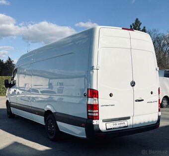 MERCEDES-BENZ SPRINTER 319,  3.0 CDI, L4H2 140KW - 6