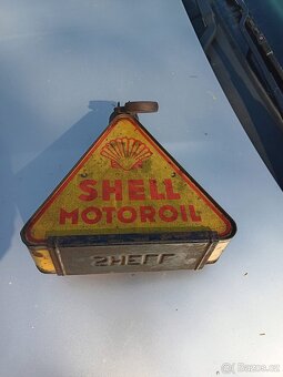 Plechovka trojúhelník SHELL plus DRŽÁK plna neotevřená - 6
