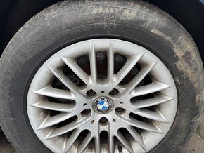 Prodám kola 225/55R16 95H zimní pneu 5,5mm - 6