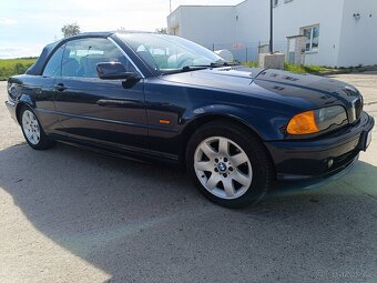 BMW 323CI - 6