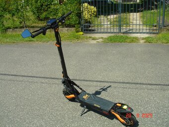 Prodám koloběžka Kukirin G2 Pro (VMP) je vybavena výkonn - 6
