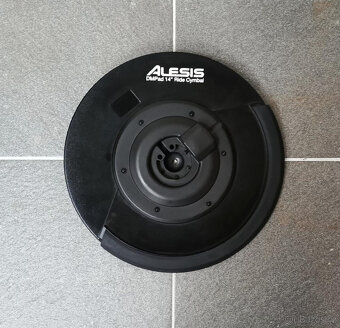 činely ALESIS DM pad 16''/14''/12'' - 6