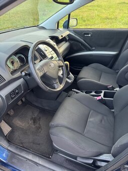 Toyota Corolla Verso 1,8 VVT-i 95 KW r.v.2004 . - 6
