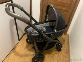 Kombinovaný kočár Egg Shadow Black + autosedačka Pixel - 6