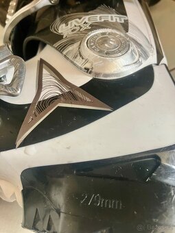 Dívčí lyžáky Atomic Livefit X MP 23,5 - 6