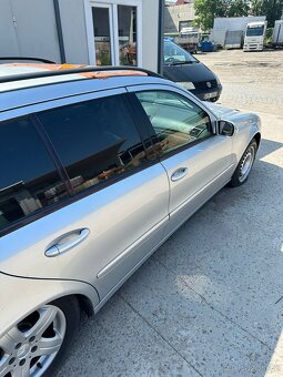 Mercedes-Benz E-class - náhradní díly - 6