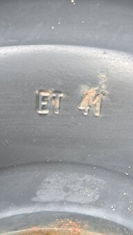 215/60/R16 Škoda Superb 3 - 6