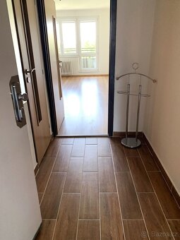 1+kk Mor. Ostrava, úpravy, 8.900 Kč + běžná elektřina. Volný - 6