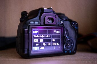 Canon EOS 600D + objektivy + blesk + příslušenství - 6