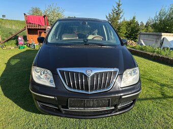 Lancia Phedra 2,2 MJTD Bi-TURBO 125Kw - 6