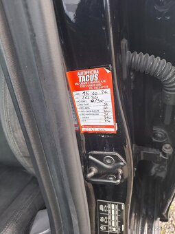 Volvo V60 2.0D5 120kw manual r.v.2011 - 6