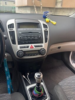 Prodám Kia ceed combi - 6