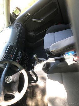 VW Golf 4 - 6