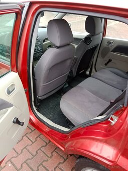 Ford fusion 1.4 benzin 59kw. Díly - 6