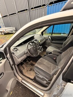 RENAULT MEGANE SCENIC, 2004, 2.0 Benzín, 98KW 7míst - 6