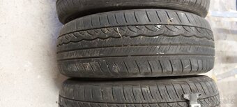 Pneu celoroční Dunlop 185/60/15 - 6