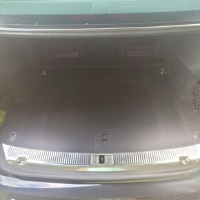 Audi A8 Long 4,2 TDI 258 KW, 4/2012, SLEVA - 6