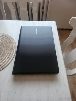 Samsung 350E - 6