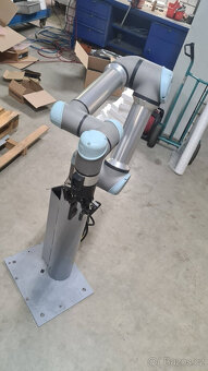 Universal Robots UR 5e od roku 2020 Systém manipulace s robo - 6