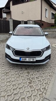Škoda Octavia Scout 2.0 TDI 147Kw 4x4 DSG - 6