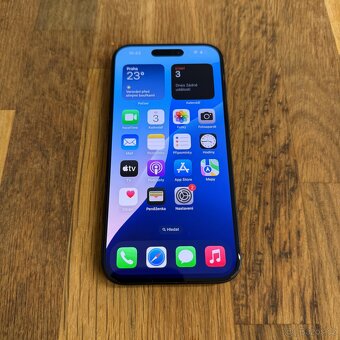 iPhone 15 Pro 128GB, pěkný stav, 12 měsíců záruka - 6
